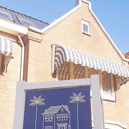 ゲストハウス Aan Zee