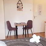 Aan Zee 4*
